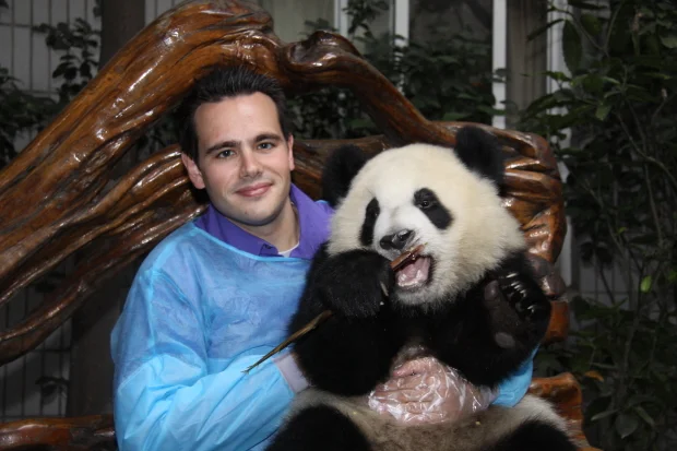 2010-09-29-project-panda-day-8-064-Wen-Li
